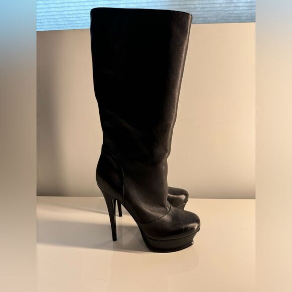 Yves Saint Laurent Tribute Platform Black Leather Boots. Below Knee - Picture 2 of 13